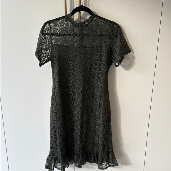 Elegant Dark Green Lace Dress - Picture 1 of 2